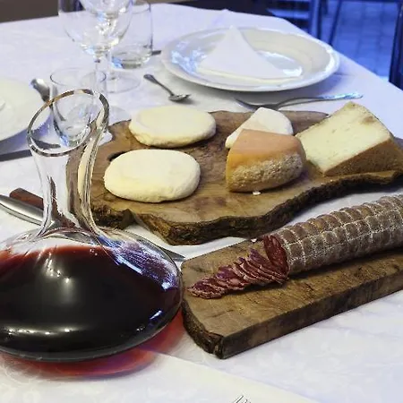 Agriturismo Rivetto Farm stay Sinio